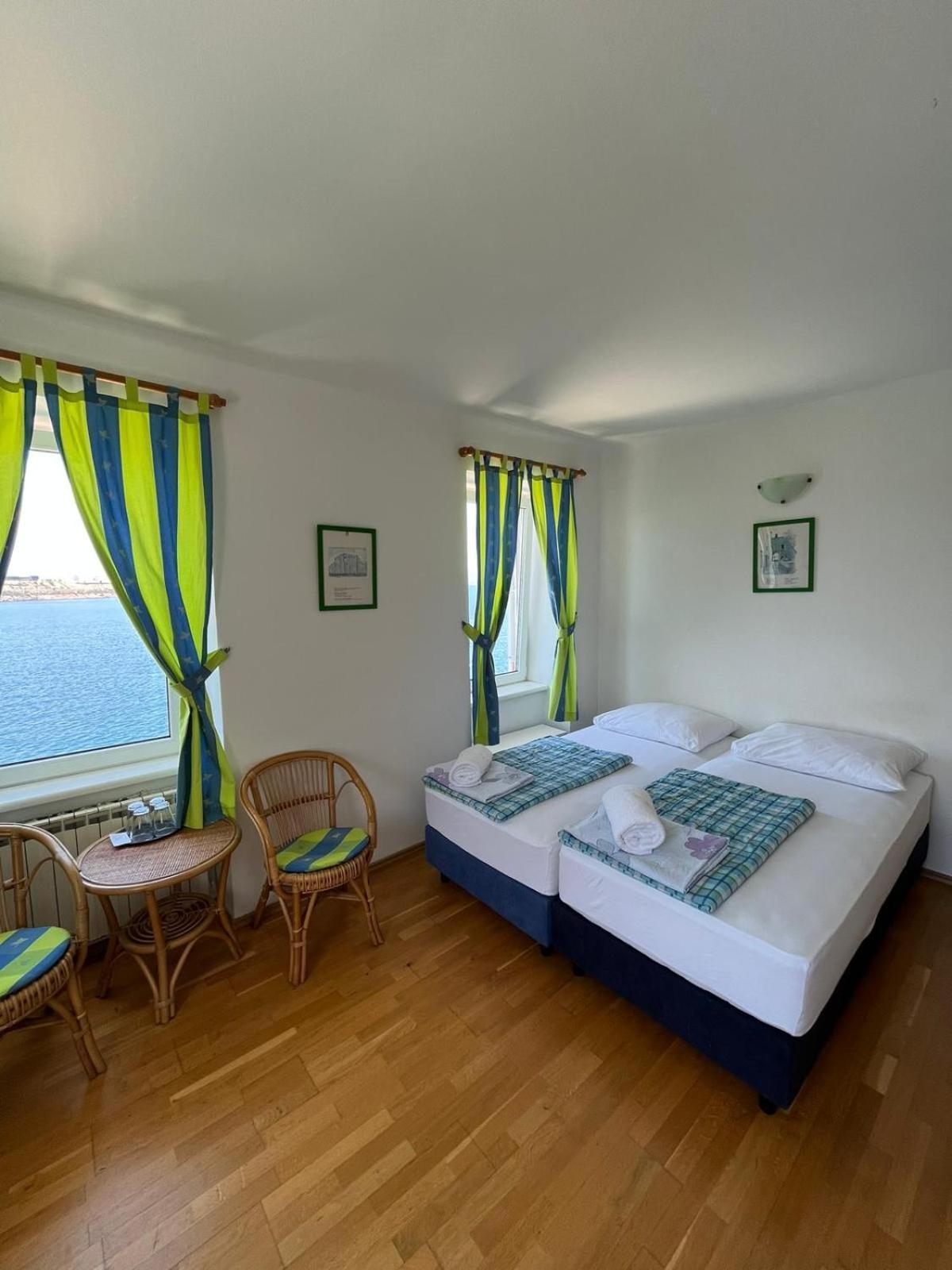 Bed&Breakfast Villa Eva Omišalj Екстериор снимка