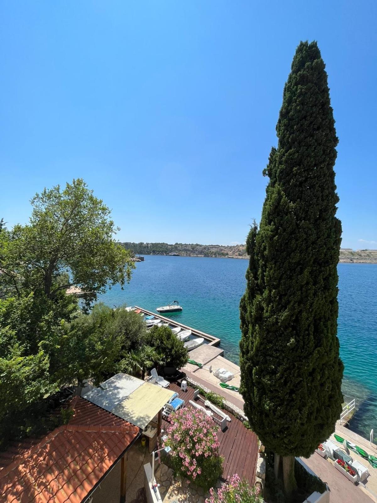 Bed&Breakfast Villa Eva Omišalj Екстериор снимка