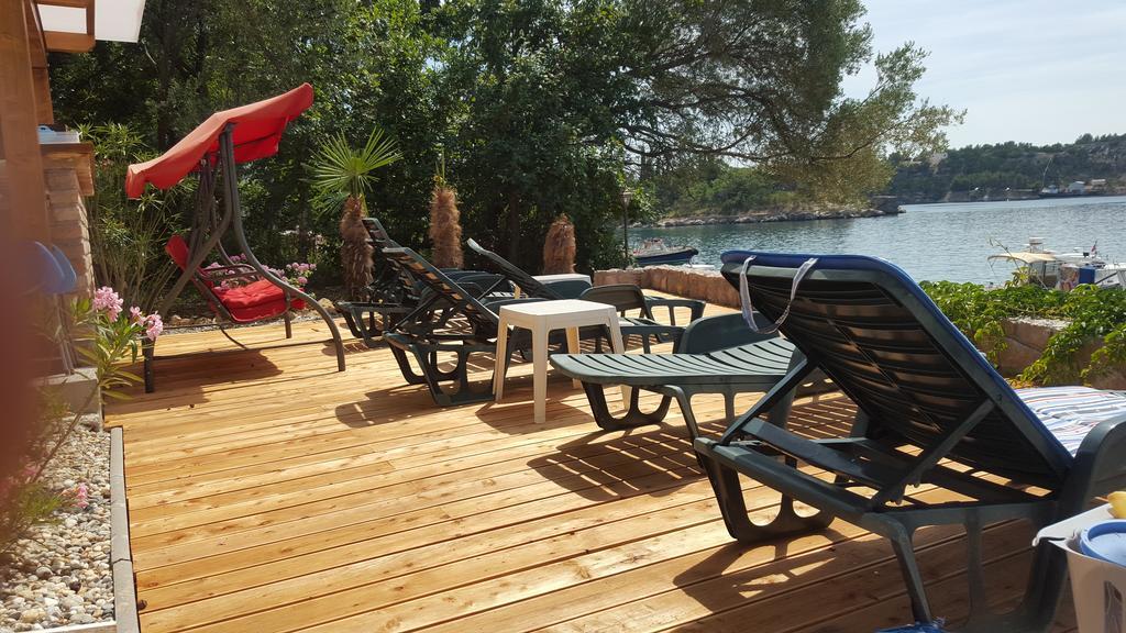 Bed&Breakfast Villa Eva Omišalj Екстериор снимка